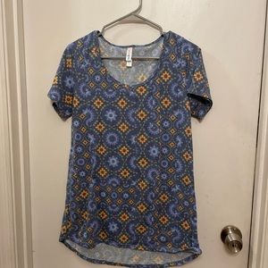 LulaRoe Print Top - Medium